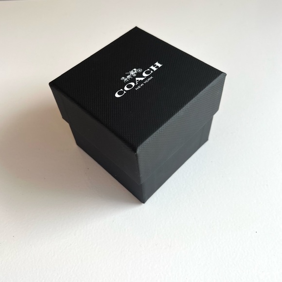 Coach watch - Picture 6 of 7